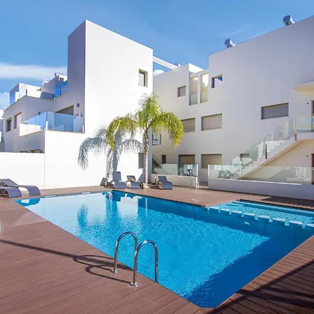 3 Bedroom Beautiful In Дения